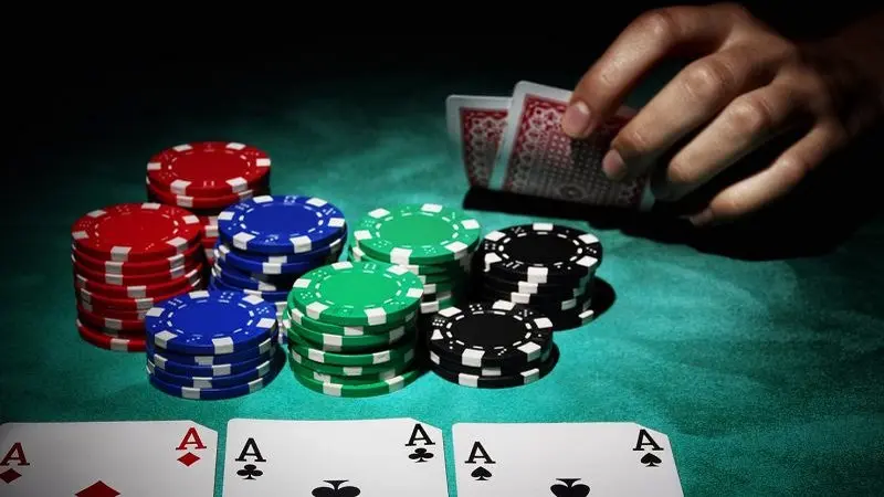 Đọc bài trong Poker giúp tăng cơ hội chiến thắng trong game bài